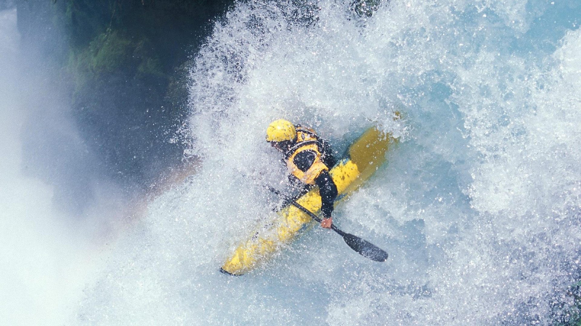 BMX城市街区挑战赛 栏杆与台阶成为天然障碍