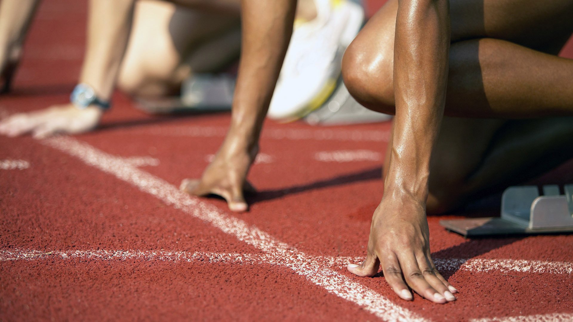 欧冠半决赛：巴黎首回合主场输球 内马尔伤退引发集体担忧